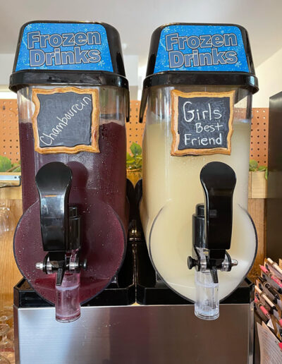 Wine slushy machines