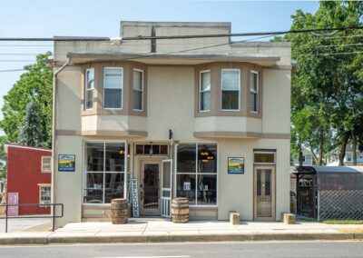 Front view of boutique